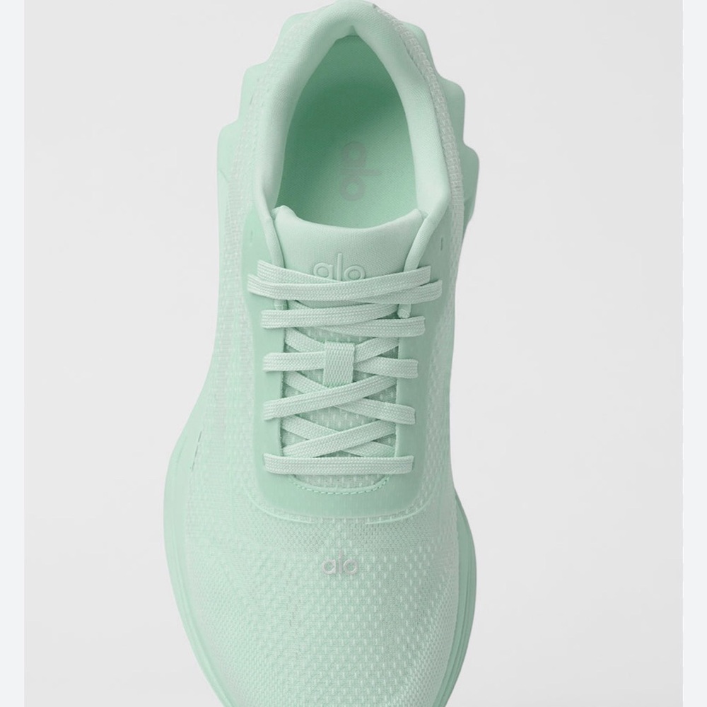 ALO Yoga Mint Green Lightweight Training Sneaker